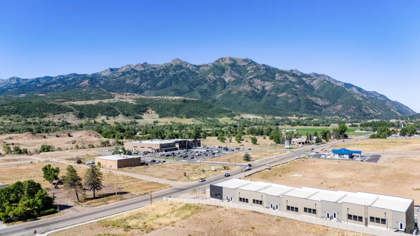 Looks at Lee's Grocery and Ace Hardware and South towards Wasatch Peaks Resort