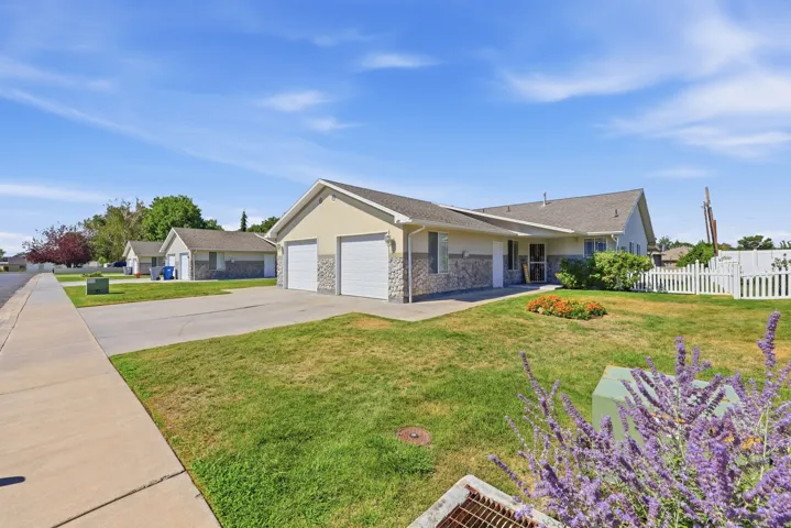 Twin Home in 55+ Plus community