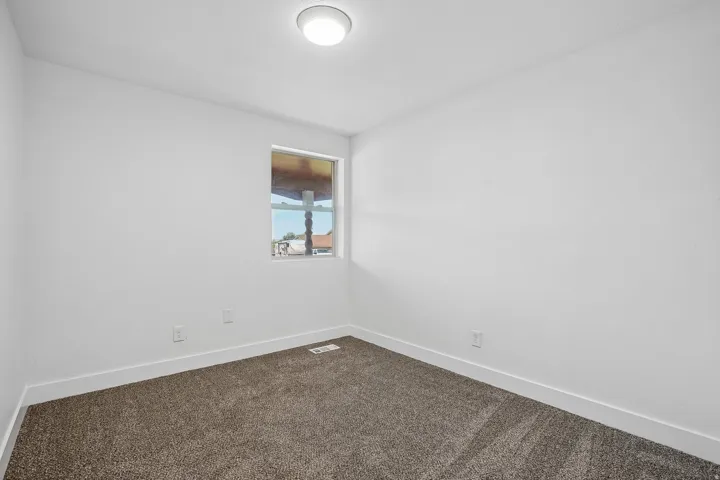 5058 S 2600 W, Roy, Utah 84067