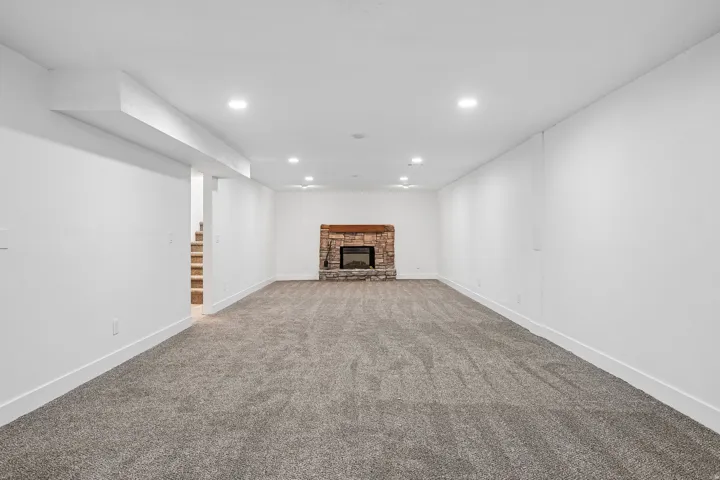 5058 S 2600 W, Roy, Utah 84067