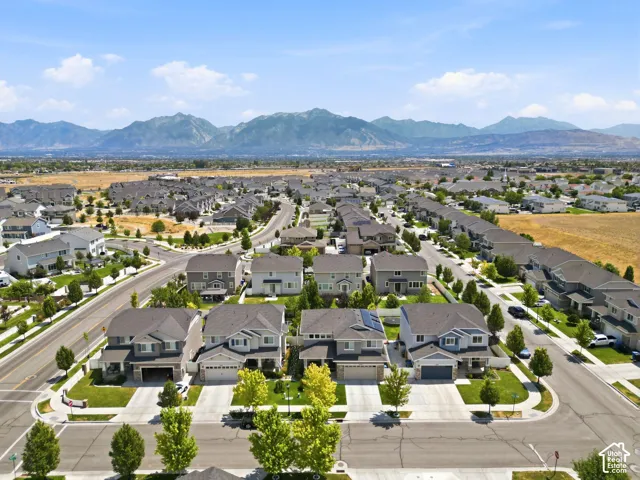 Expansive residential community with mountain backdrop