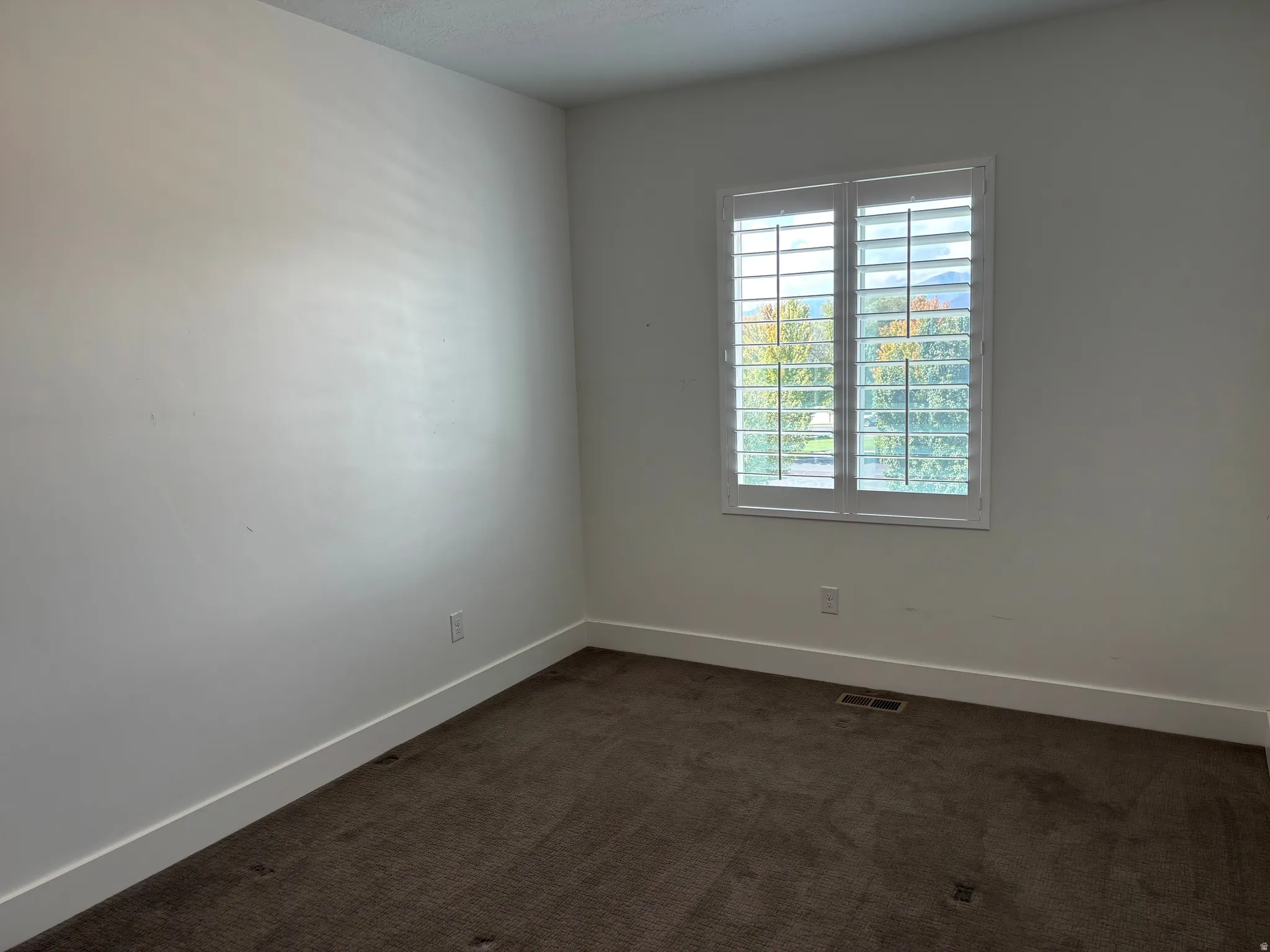 Upstairs Bedroom #1