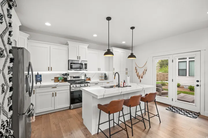 6799 S Sunrock Cv, Midvale, Utah 84047