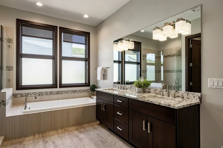 1222 E Black Hawk Way, Hideout, Utah 84036