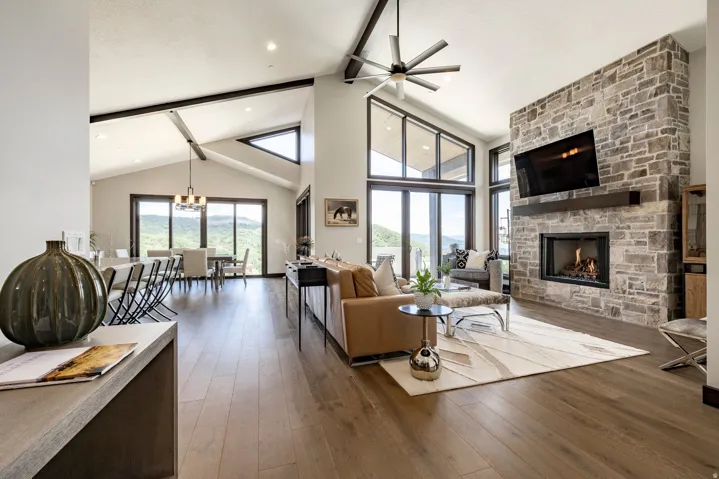1222 E Black Hawk Way, Hideout, Utah 84036