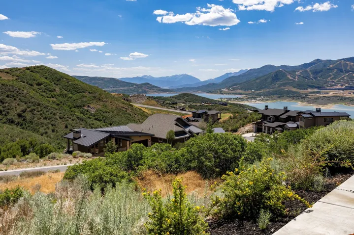 1222 E Black Hawk Way, Hideout, Utah 84036