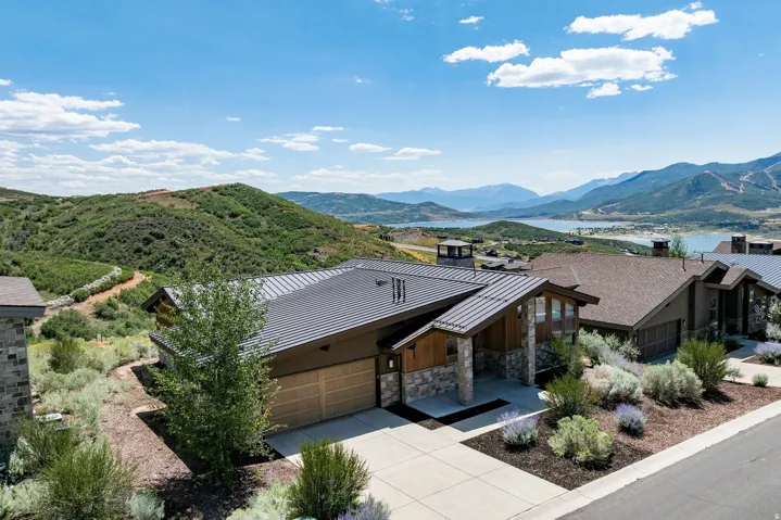 1222 E Black Hawk Way, Hideout, Utah 84036