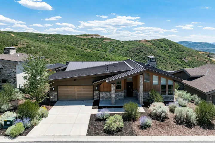 1222 E Black Hawk Way, Hideout, Utah 84036