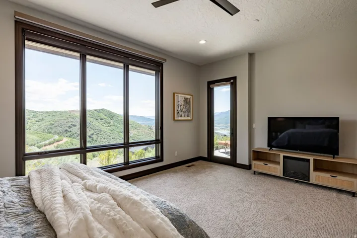 1222 E Black Hawk Way, Hideout, Utah 84036