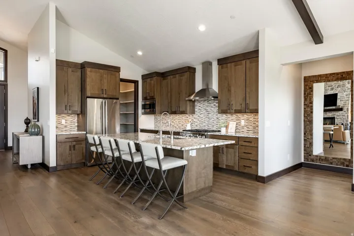 1222 E Black Hawk Way, Hideout, Utah 84036