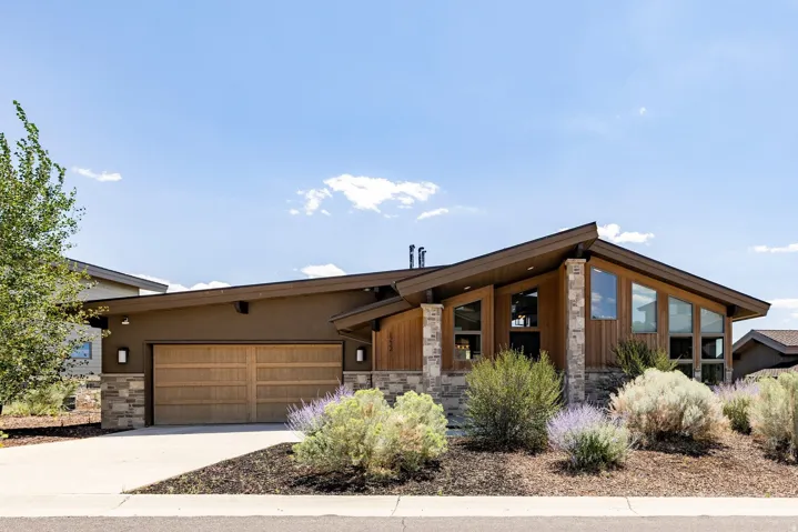 1222 E Black Hawk Way, Hideout, Utah 84036