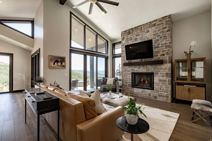 1222 E Black Hawk Way, Hideout, Utah 84036