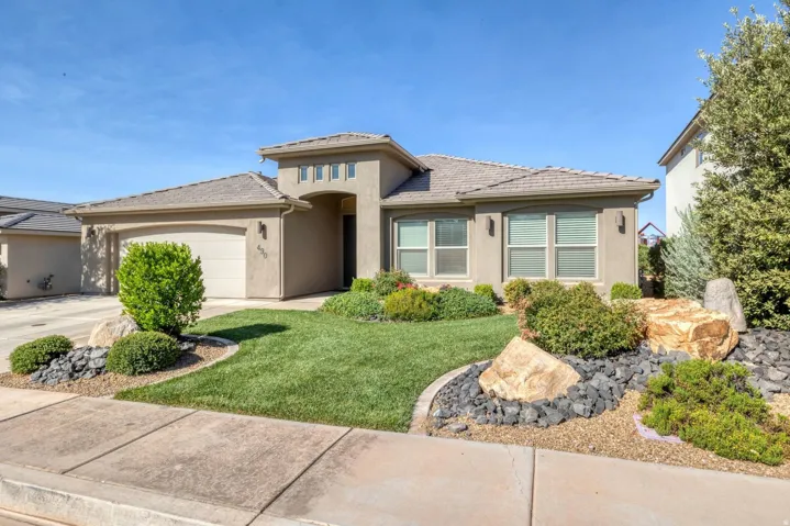 490 S Balancing Rock Dr, Washington, Utah 84780