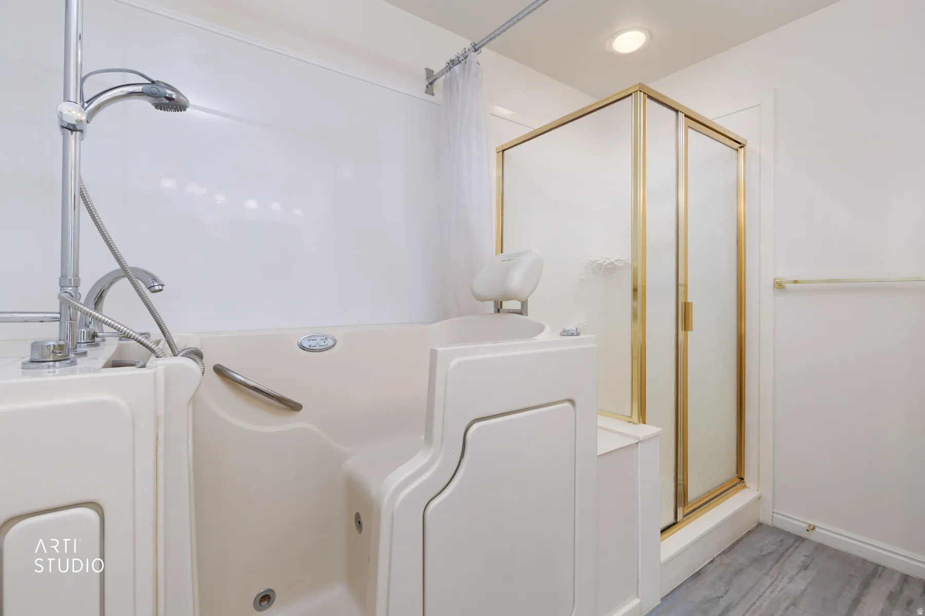 Walk-in bathtub with integrated showerhead and grab bar