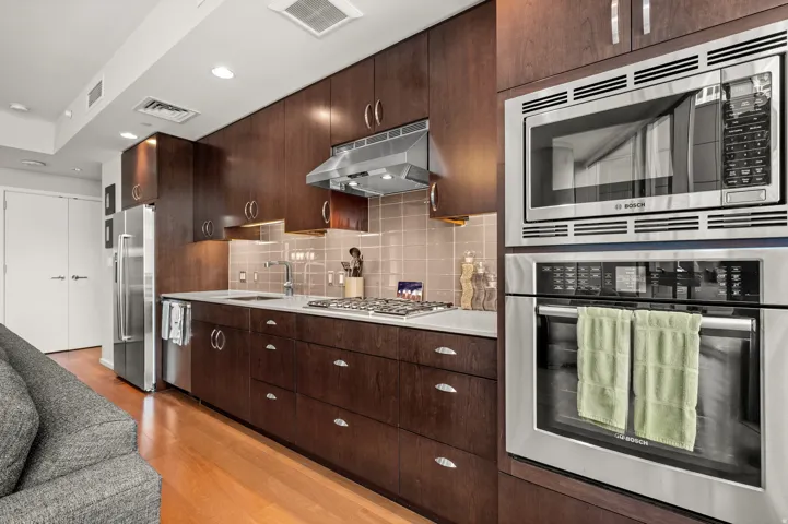 35 E 100 S #402, Salt Lake City, Utah 84111