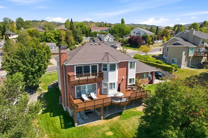 31 N Eaglewood Dr, North Salt Lake, Utah 84054