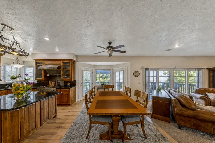 31 N Eaglewood Dr, North Salt Lake, Utah 84054
