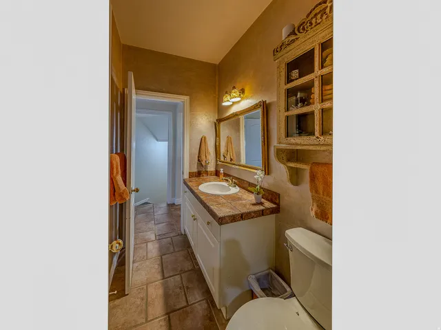 31 N Eaglewood Dr, North Salt Lake, Utah 84054