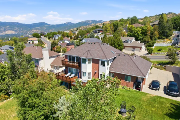 31 N Eaglewood Dr, North Salt Lake, Utah 84054