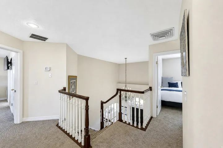 31 N Eaglewood Dr, North Salt Lake, Utah 84054