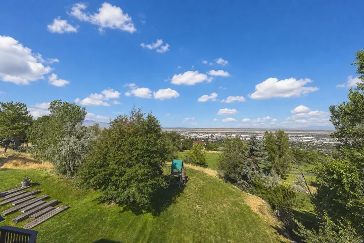 31 N Eaglewood Dr, North Salt Lake, Utah 84054