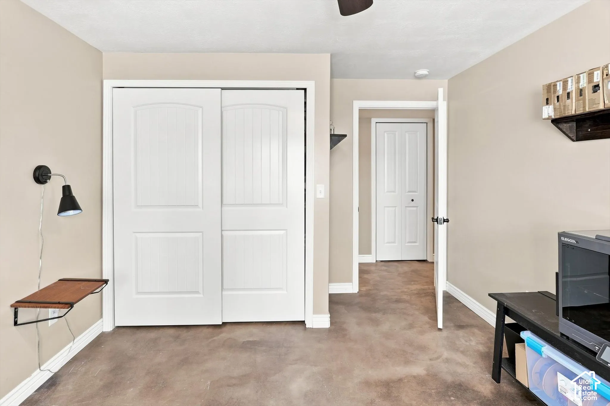 Basement bedroom