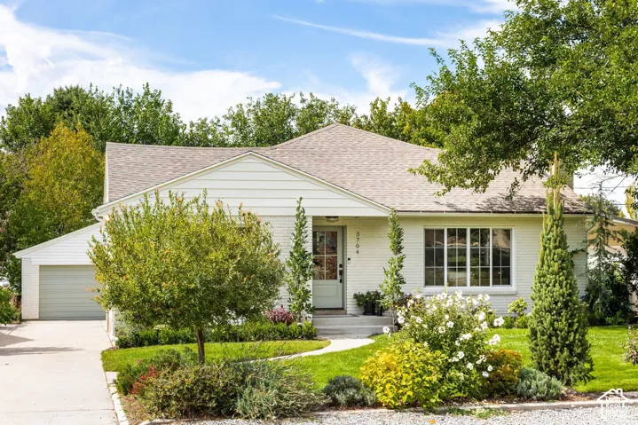 3704 S 2455 E, Salt Lake City, Utah 84109