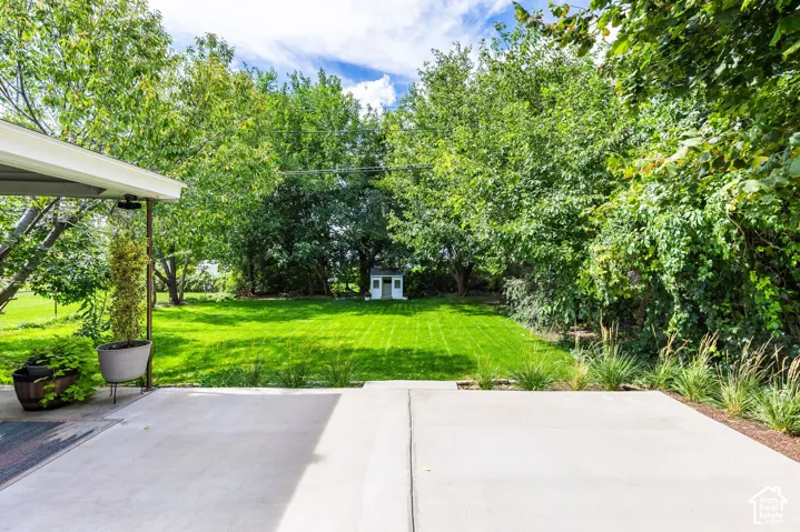 3704 S 2455 E, Salt Lake City, Utah 84109