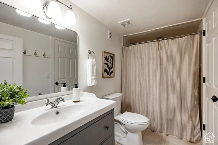 3704 S 2455 E, Salt Lake City, Utah 84109