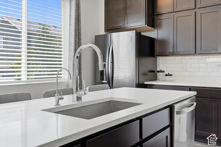 789 W Wickham Dr, Murray, Utah 84123