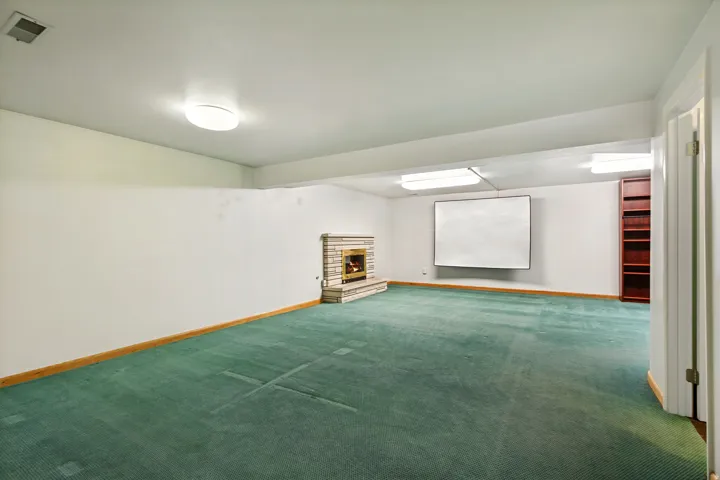 2463 E Arnett Dr, Millcreek, Utah 84109