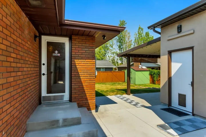 2463 E Arnett Dr, Millcreek, Utah 84109
