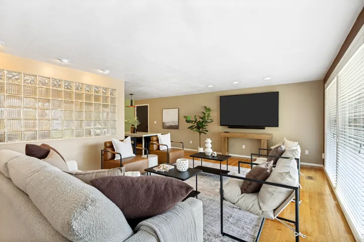 2463 E Arnett Dr, Millcreek, Utah 84109
