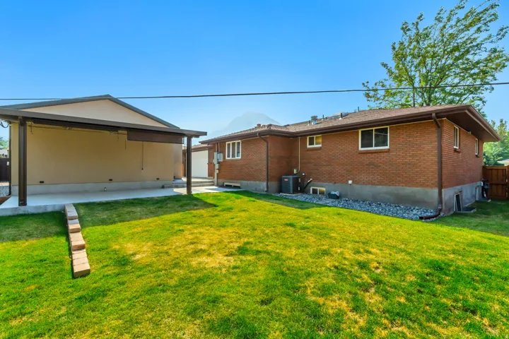 2463 E Arnett Dr, Millcreek, Utah 84109