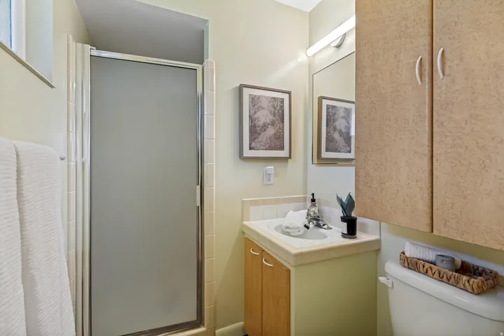 2463 E Arnett Dr, Millcreek, Utah 84109