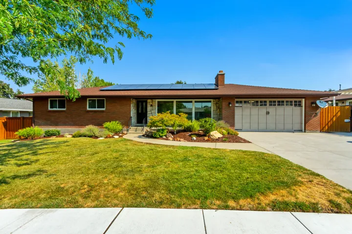 2463 E Arnett Dr, Millcreek, Utah 84109
