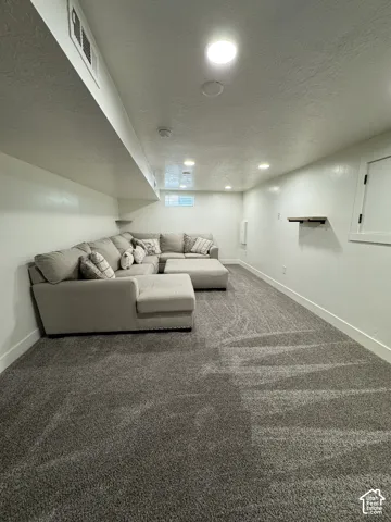 4662 S Rainbow Dr, Salt Lake City, Utah 84107