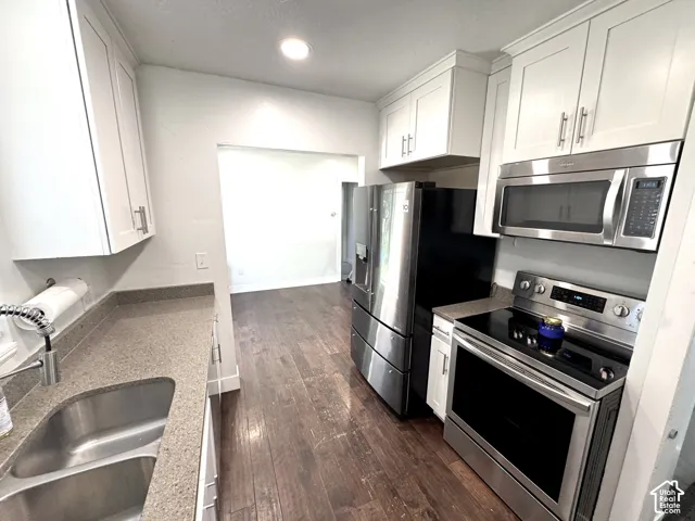 4662 S Rainbow Dr, Salt Lake City, Utah 84107