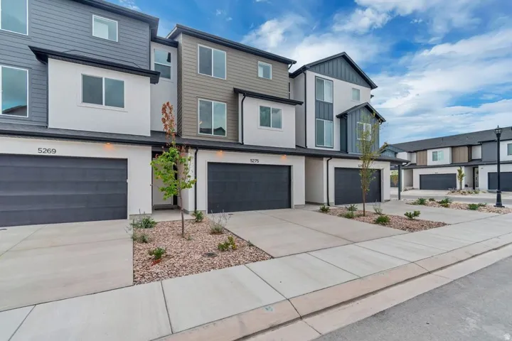5275 N Greenfield Way #314, Eagle Mountain, Utah 84005