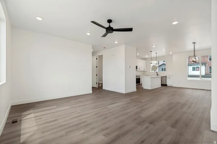 5275 N Greenfield Way #314, Eagle Mountain, Utah 84005