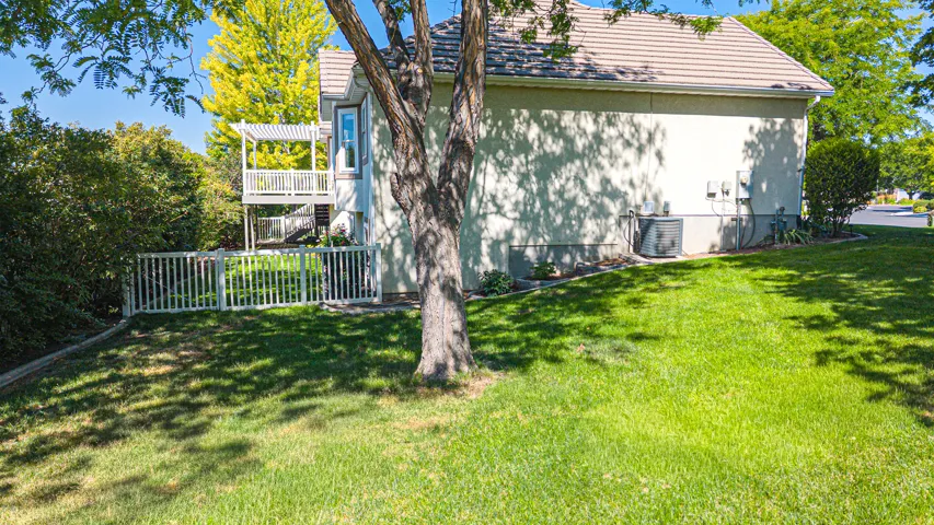 9579 N Apple Ct, Cedar Hills, Utah 84062
