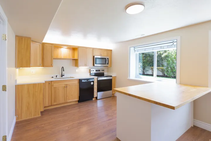 9579 N Apple Ct, Cedar Hills, Utah 84062