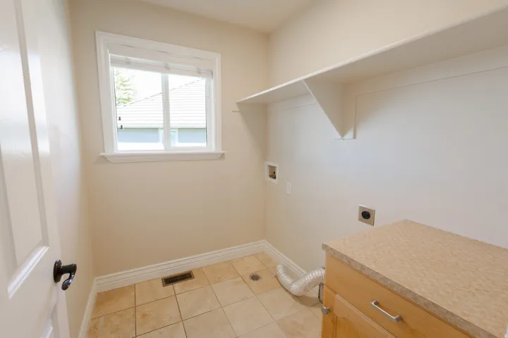 9579 N Apple Ct, Cedar Hills, Utah 84062