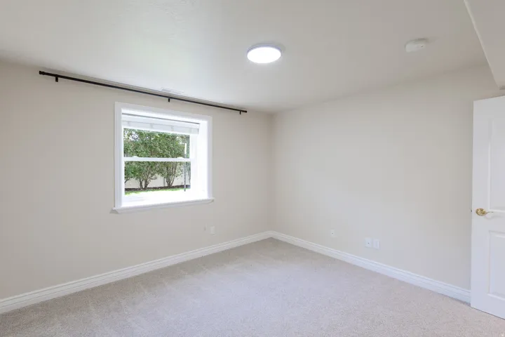 9579 N Apple Ct, Cedar Hills, Utah 84062