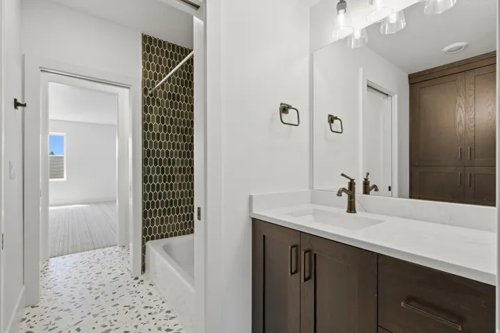 Jack & Jill Bathroom
