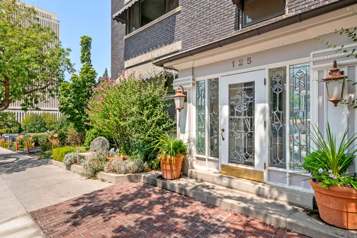 125 E 1st Ave #106, Salt Lake City, Utah 84103