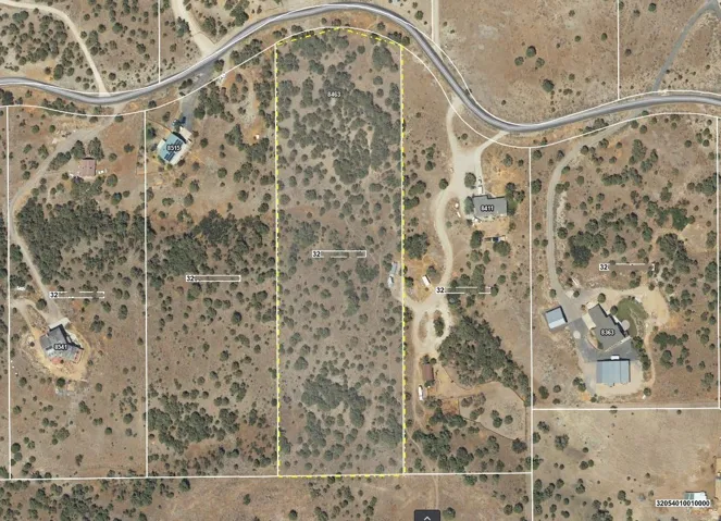 Assessor's Parcel Map. Indicating the property's boundaries and surrounding parcels