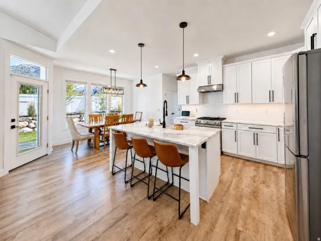 186 E 3900 N, North Ogden, Utah 84414