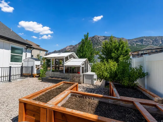 186 E 3900 N, North Ogden, Utah 84414