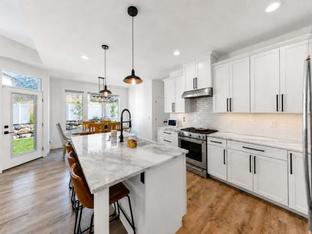 186 E 3900 N, North Ogden, Utah 84414